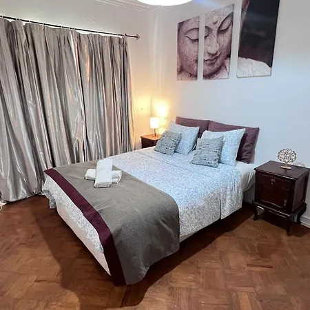 Stay Lisbon Home Homestay *
