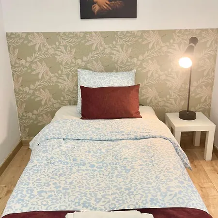 Stay Lisbon Home Homestay *